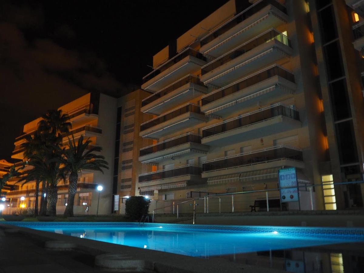 Апартаменты Ventura Park Салоу Экстерьер фото